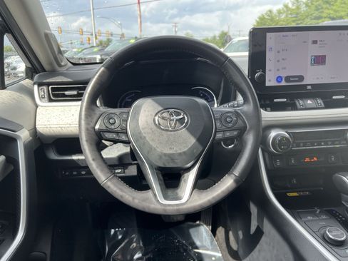 Used 2024 Toyota RAV4 XLE Premium w/ Weather Package AWD/4WD image 16