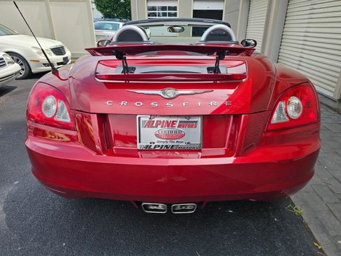 Used 2005 Chrysler Crossfire Limited image 18