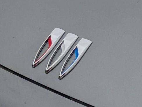 Certified 2024 Buick Envision Preferred image 9