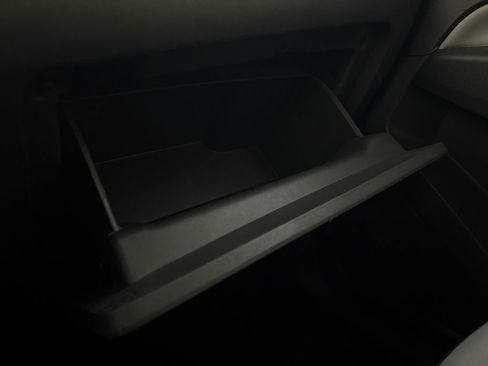 Used 2020 Chevrolet Equinox LS image 8