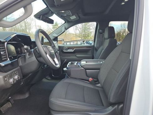 New 2026 GMC Sierra 1500 SLE RWD image 13