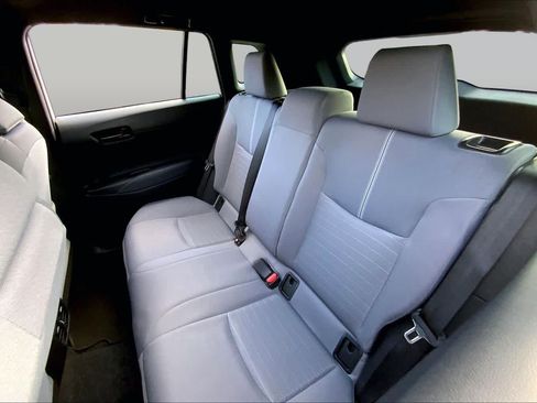Used 2024 Toyota Corolla Cross AWD Hybrid image 20