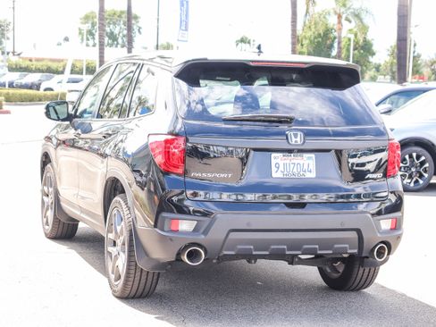Used 2023 Honda Passport EX-L image 13