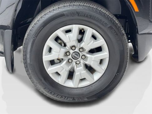 Used 2023 Nissan Frontier SV w/ SV Convenience Package image 53