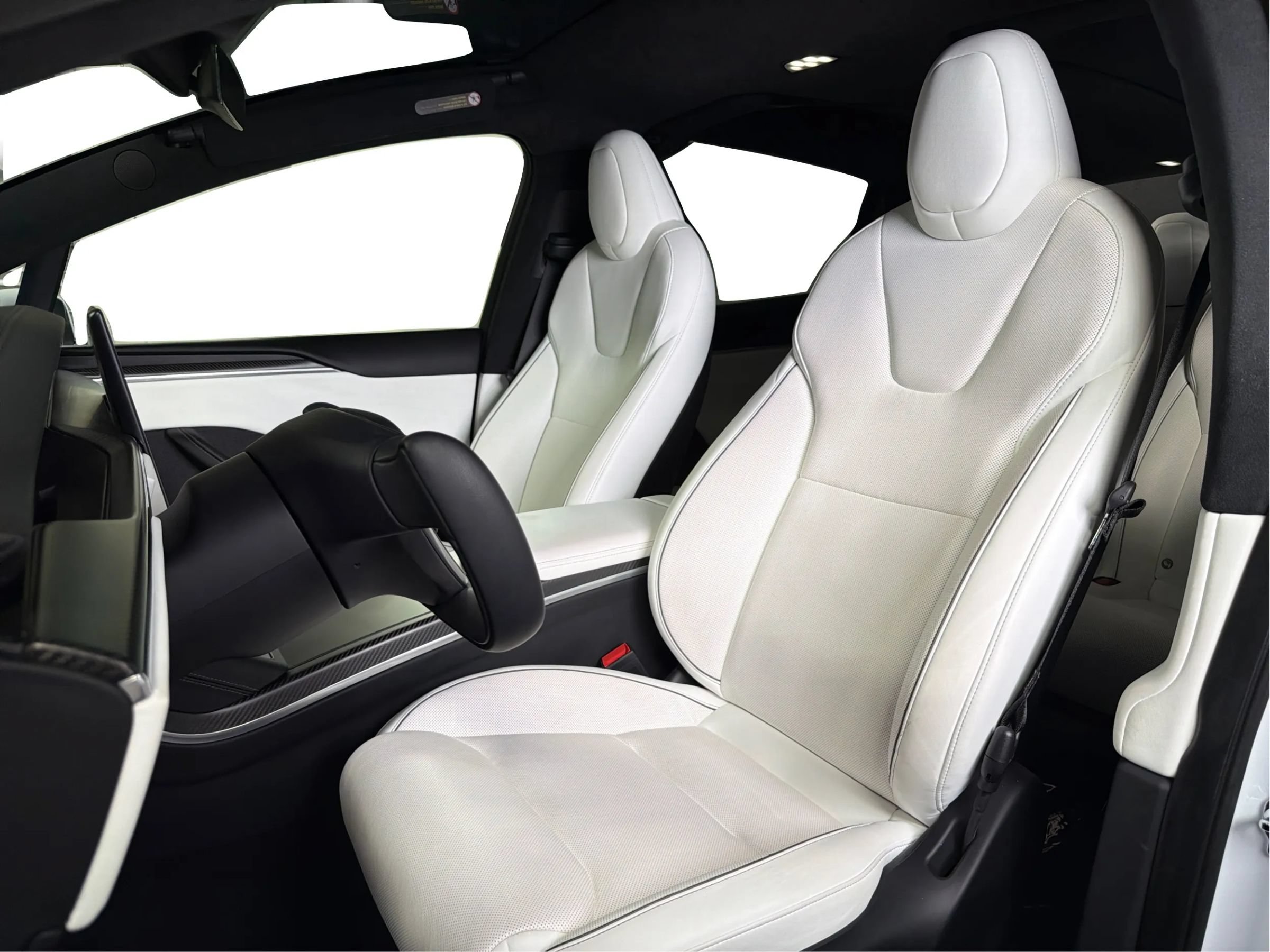 Used 2022 Tesla Model X Plaid AWD/4WD image 9