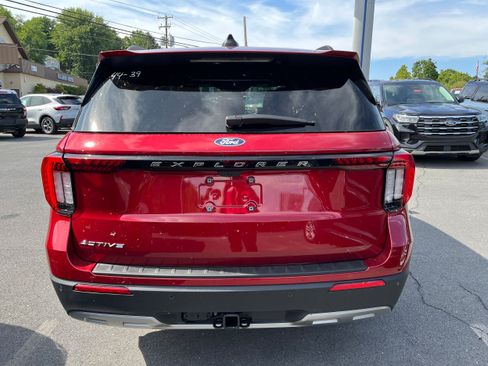 New 2027 Ford Explorer Active w/ Active Comfort Package AWD/4WD image 5