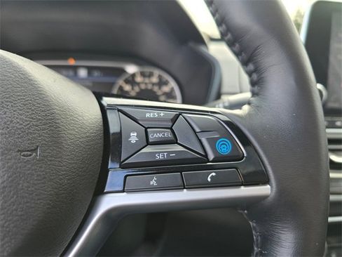 Used 2019 Nissan Altima 2.5 Platinum image 25