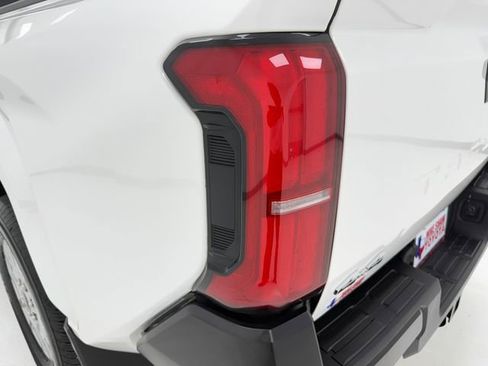 Used 2024 Toyota Tacoma SR image 36