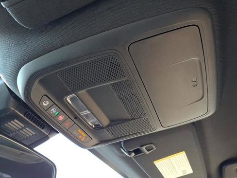 New 2026 Chevrolet Equinox ACTIV w/ Convenience Package III image 23