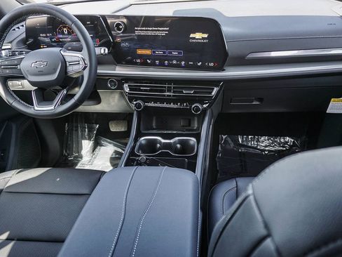 New 2026 Chevrolet Traverse LT FWD image 14
