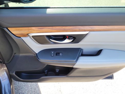 Used 2022 Honda CR-V EX-L image 10