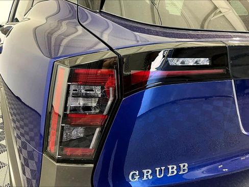 New 2025 Nissan Kicks SV w/ SV Premium Package image 36