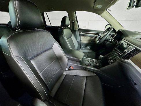 Used 2023 Volkswagen Atlas SE image 28