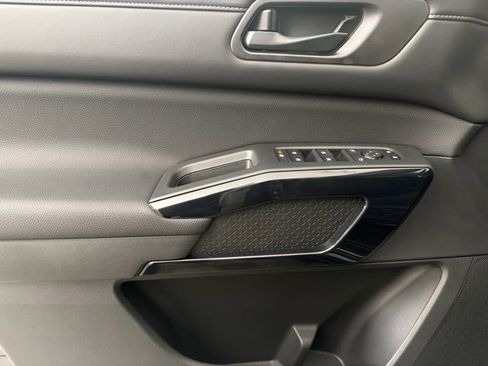 New 2026 Nissan Pathfinder SV w/ Cargo Package FWD image 23