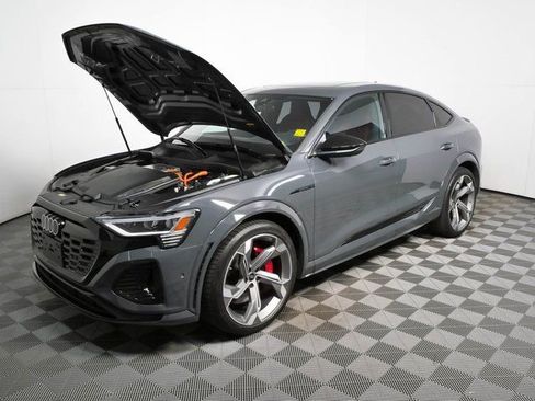 Used 2024 Audi SQ8 e-tron Premium Plus w/ Black Optic Package AWD/4WD image 34