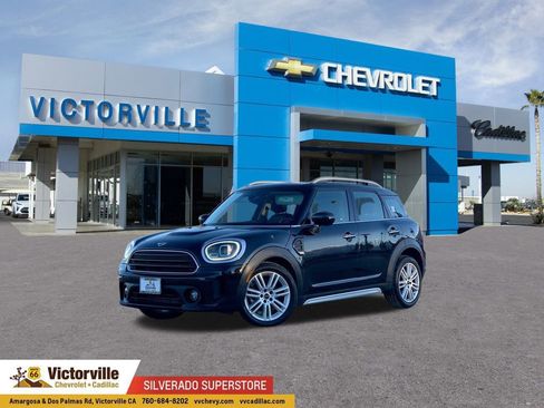 Used 2022 MINI Cooper Countryman FWD image 1