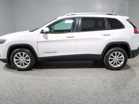 Used 2020 Jeep Cherokee Latitude image 10