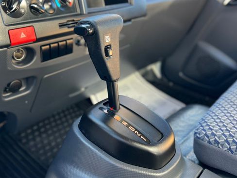 Used 2024 Isuzu NPR image 13