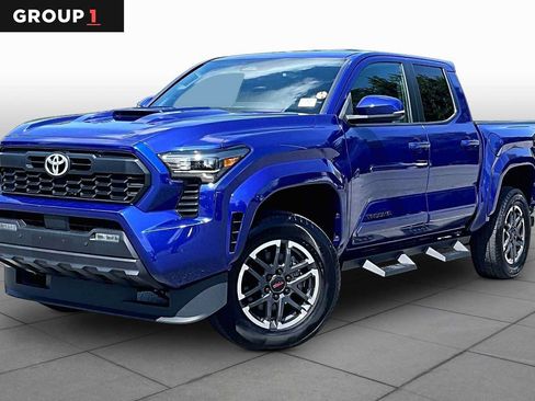 Used 2024 Toyota Tacoma TRD Sport w/ TRD Sport Upgrade Package AWD/4WD image 1