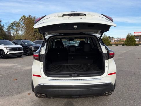 Certified 2022 Nissan Murano Platinum w/ Cargo Package image 6