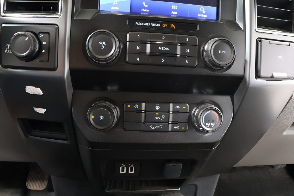 Used 2020 Ford F150 XLT AWD/4WD image 13
