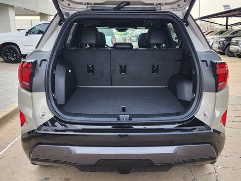 New 2026 GMC Terrain AT4 w/ Convenience Package III image 50