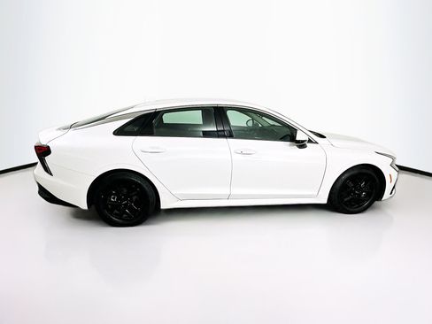 Used 2025 Kia K5 LXS image 10