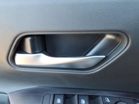 New 2026 Nissan Kicks SV w/ SV Premium Package image 17