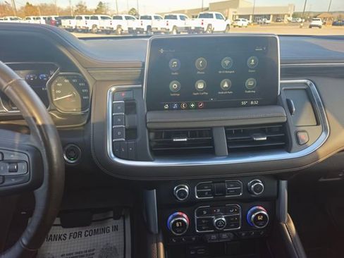 Used 2021 GMC Yukon SLT w/ SLT Premium Package image 17