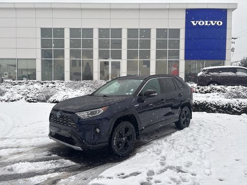 Used 2021 Toyota RAV4 XSE image 46