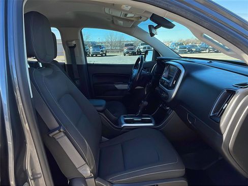 Used 2016 Chevrolet Colorado LT w/ LT Convenience Package image 14