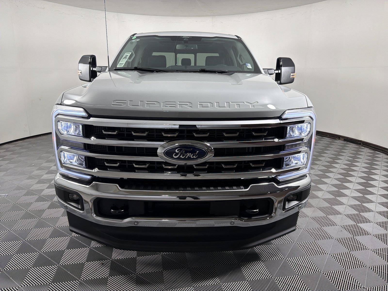 New 2026 Ford F250 Lariat w/ Lariat Premium Package AWD/4WD image 2