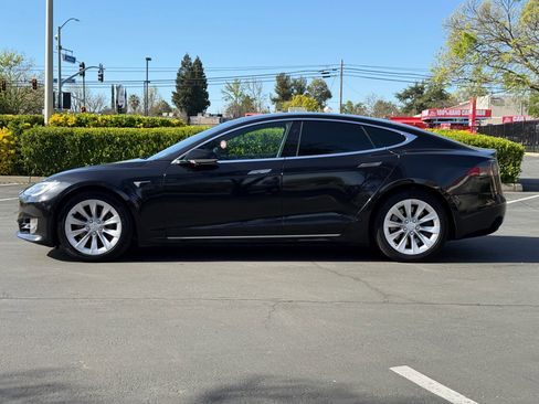 Used 2018 Tesla Model S 100D AWD/4WD image 8