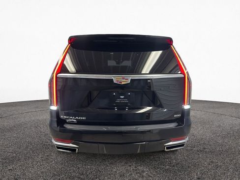 Certified 2024 Cadillac Escalade Premium Luxury image 3