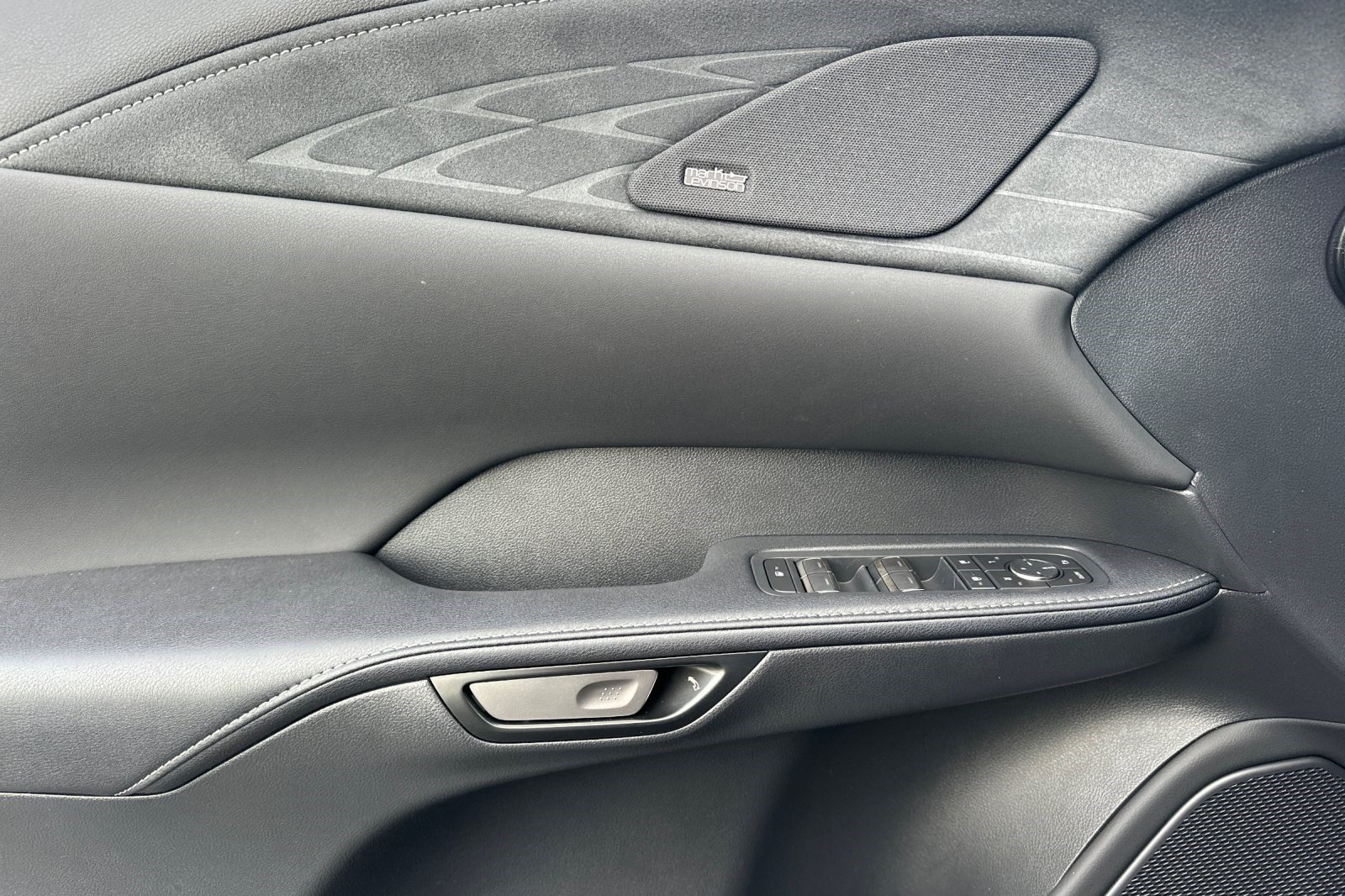 New 2026 Lexus RX 450h AWD image 14