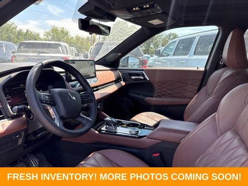 Used 2025 Mitsubishi Outlander SEL FWD image 8