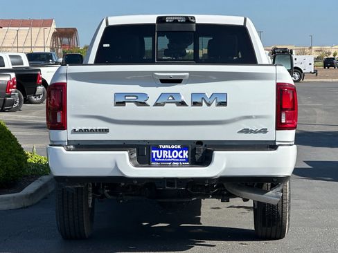 New 2025 RAM 2500 Laramie w/ Towing Technology Group image 5