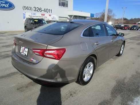 Used 2022 Chevrolet Malibu LT image 8