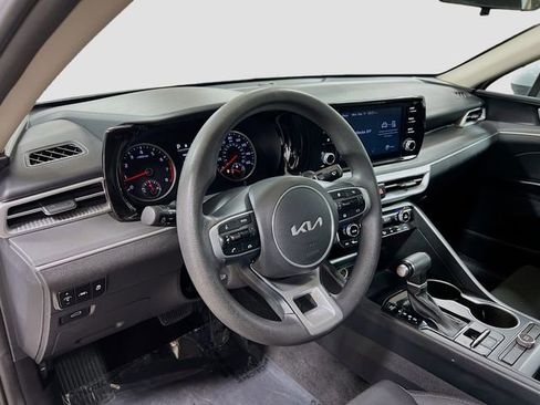 Used 2023 Kia K5 LXS image 9