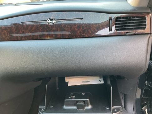 Used 2012 Chevrolet Impala LT w/ LT Sunroof Package FWD image 27