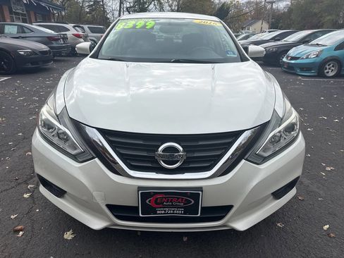 Used 2016 Nissan Altima 2.5 SL image 2