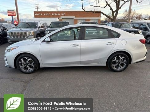 Used 2021 Kia Forte LXS image 8