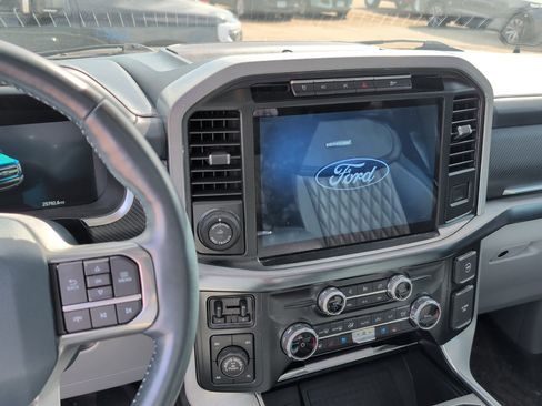 Used 2022 Ford F150 Limited image 6