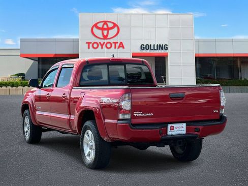 Used 2014 Toyota Tacoma 4x4 Double Cab w/ TRD Sport Package image 4