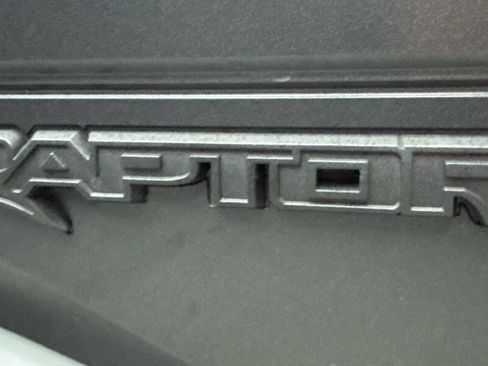 Used 2017 Ford F150 Raptor w/ Equipment Group 802A Luxury AWD/4WD image 13