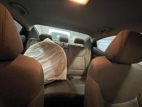 Used 2011 Hyundai Elantra GLS w/ Preferred Equipment Pkg 3 image 32