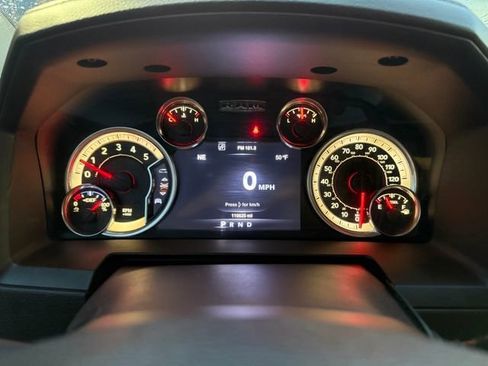 Used 2016 RAM 2500 Laramie w/ Convenience Group image 21