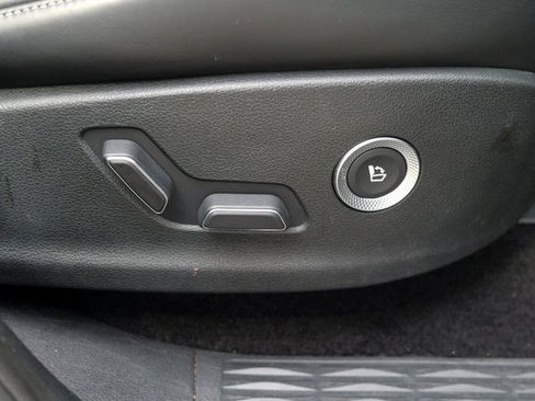 Used 2021 Genesis GV80 3.5T w/ Prestige Package 07 image 34