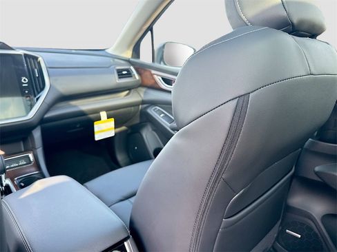 New 2025 Subaru Ascent Touring w/ Popular Package #2 image 23