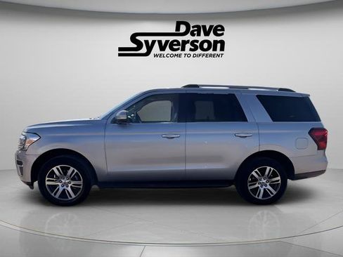 Used 2024 Ford Expedition Limited AWD/4WD image 8